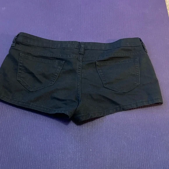 City Streets Black Studded Jean Shorts - Picture 5 of 6